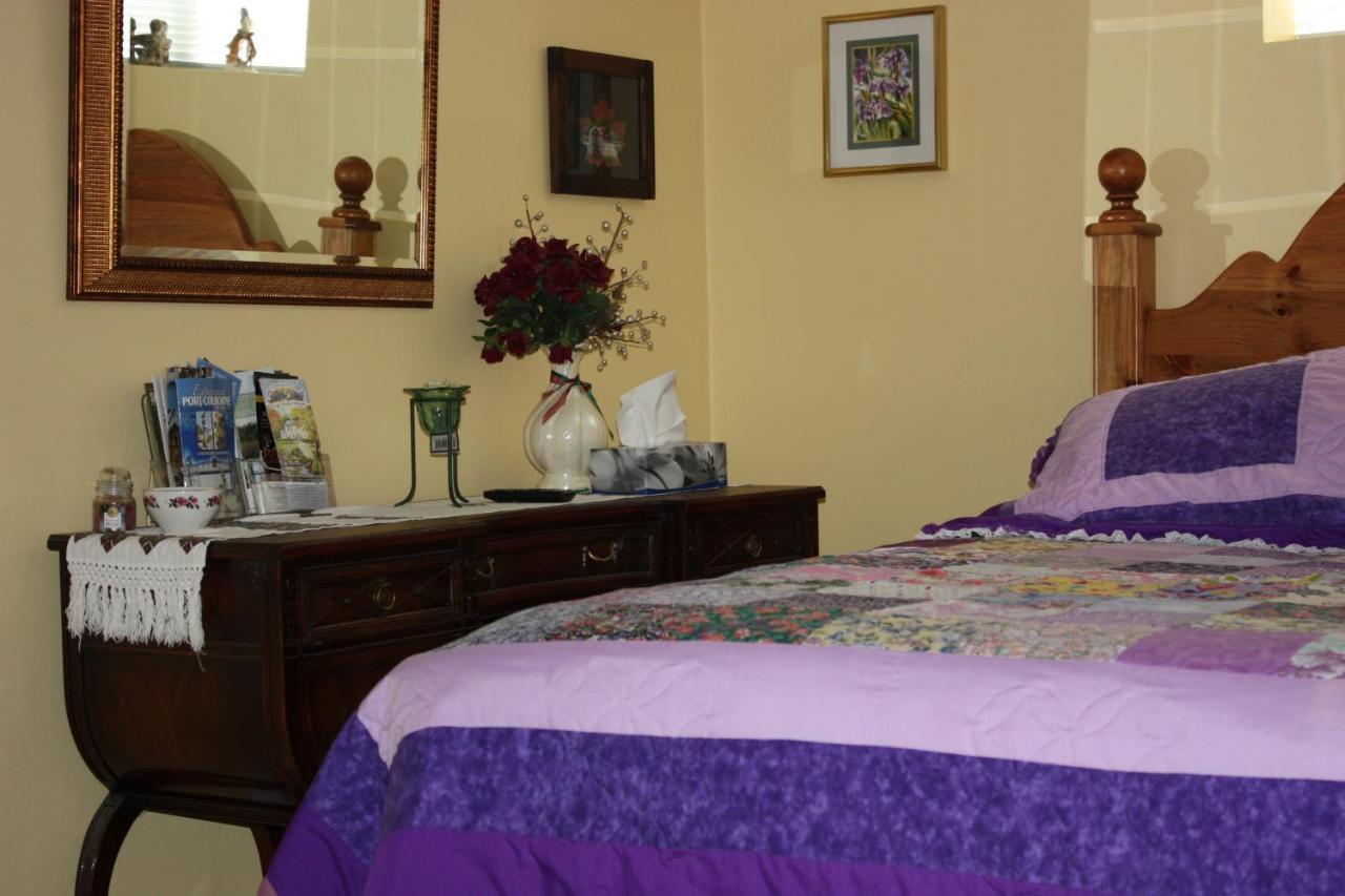 Carrousel Bed & Breakfast Cayuga Szoba fotó